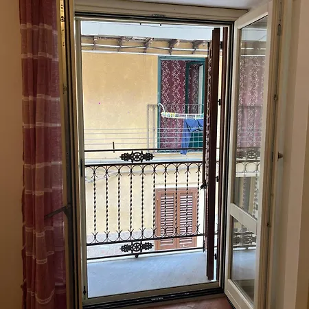 Casetta Di Ale Al Capo Palermo Exterior photo